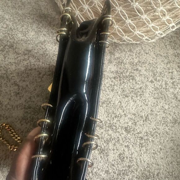 Emilio Pucci Black Patent Leather Vintage Crossbody Bag - Picture 11 of 12